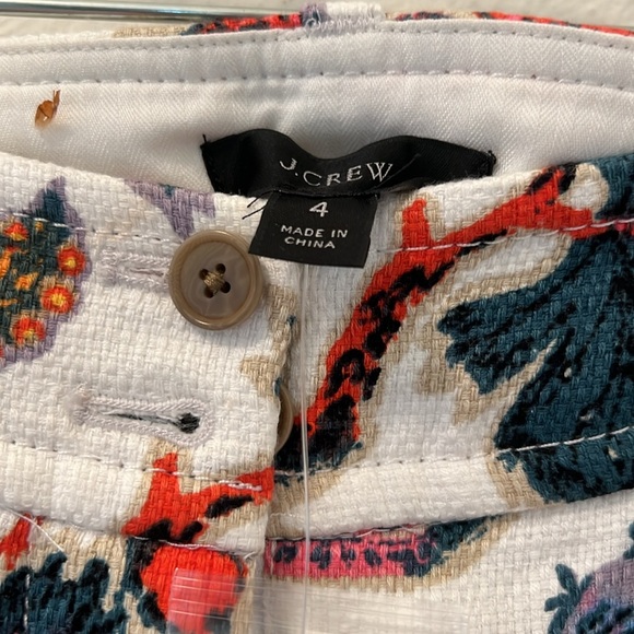 Kickout crop pant in paisley floral - Picture 5 of 6